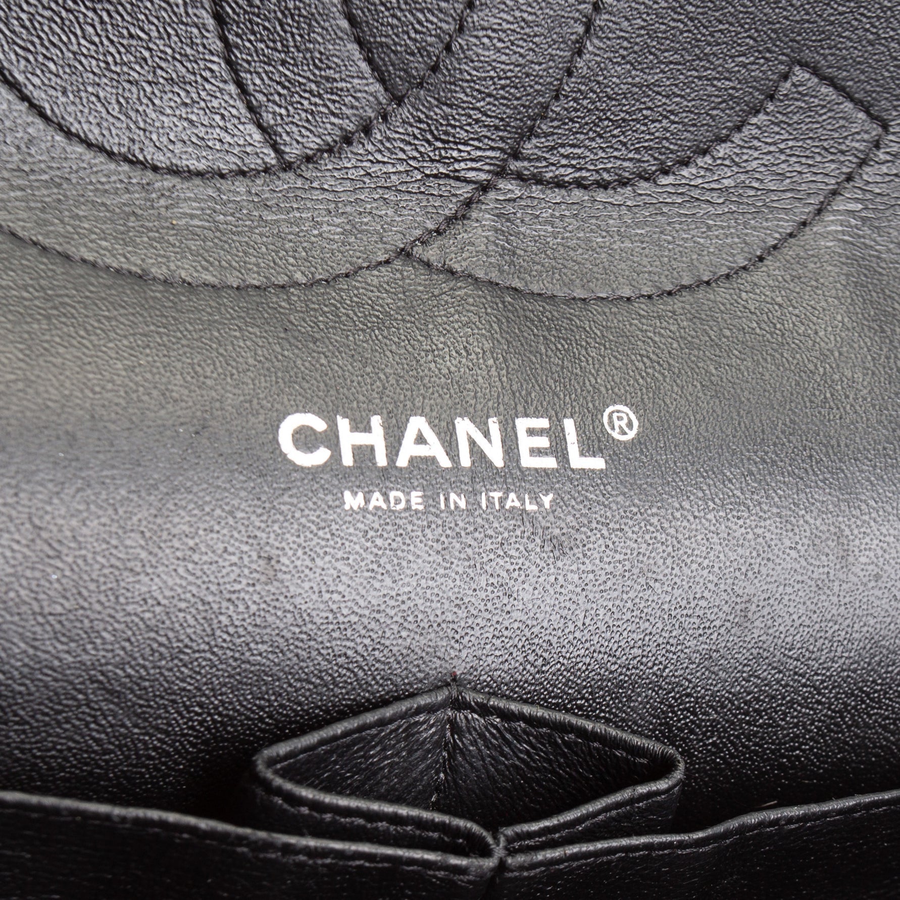 CH Classic Crinkle Double Jumbo Flap - Black