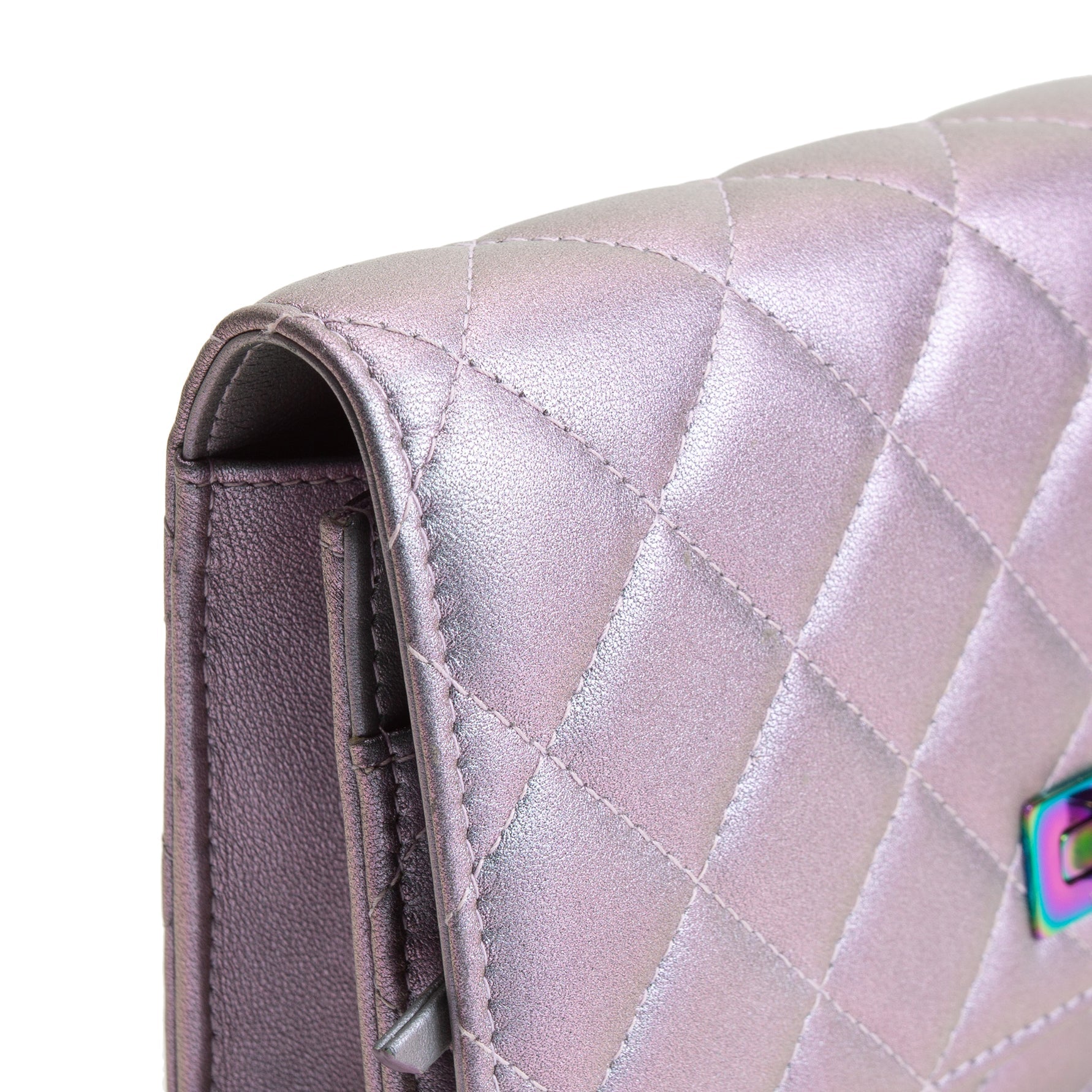 CH 255 Reissue Iridescent Quilted Wallet on Chain