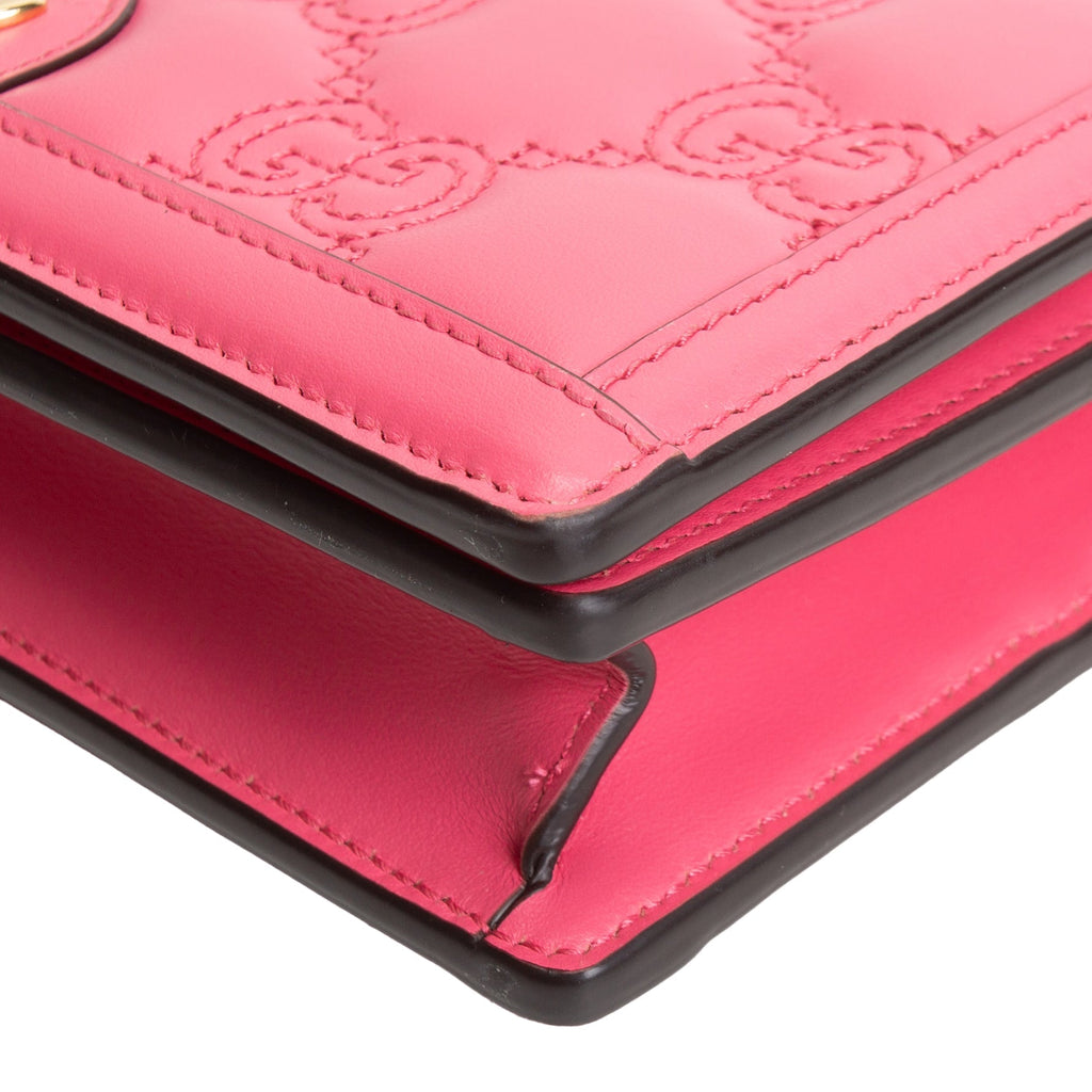 GU GG Matelasse Chain Wallet - Pink