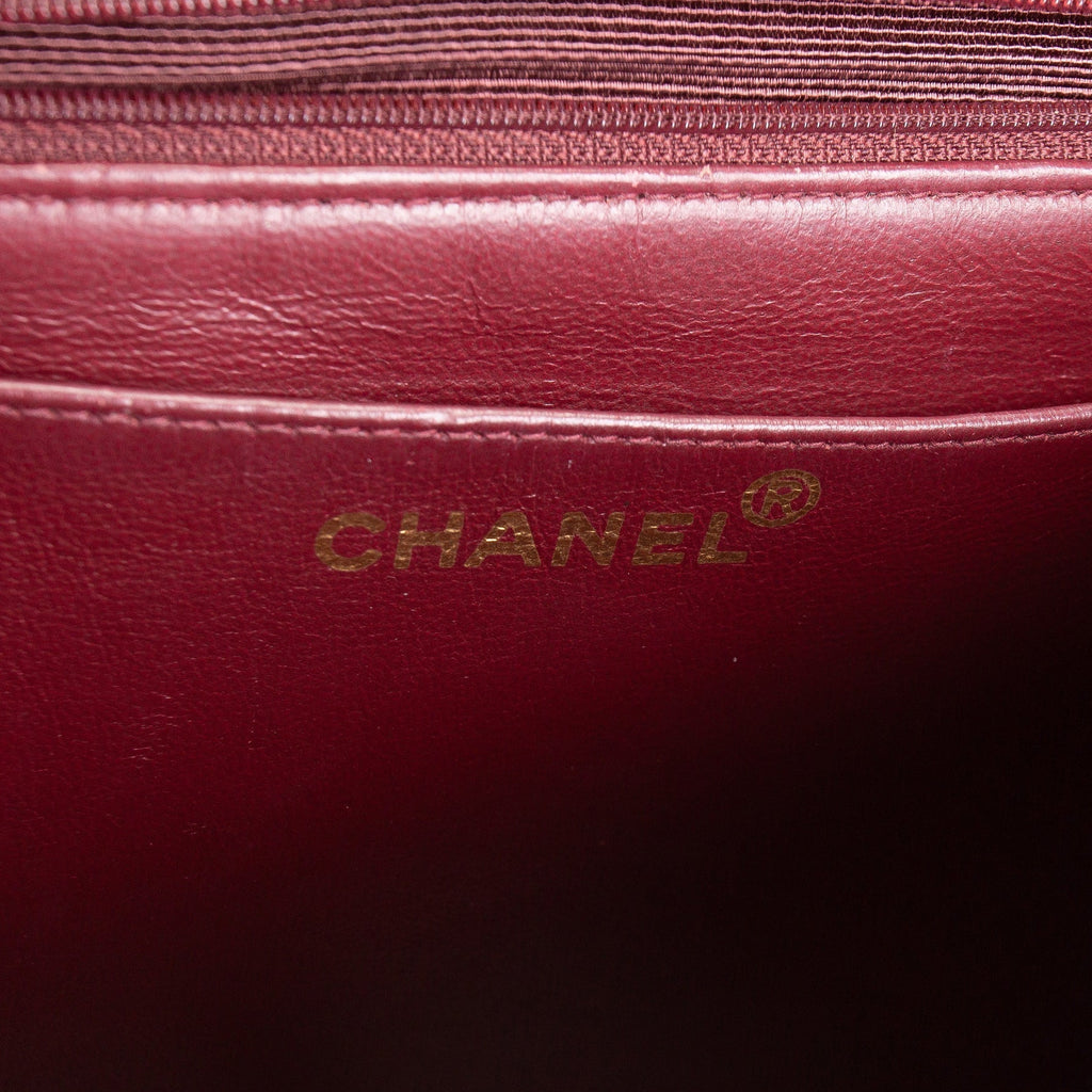 CH Vintage Maxi CC Flap Bag - Black