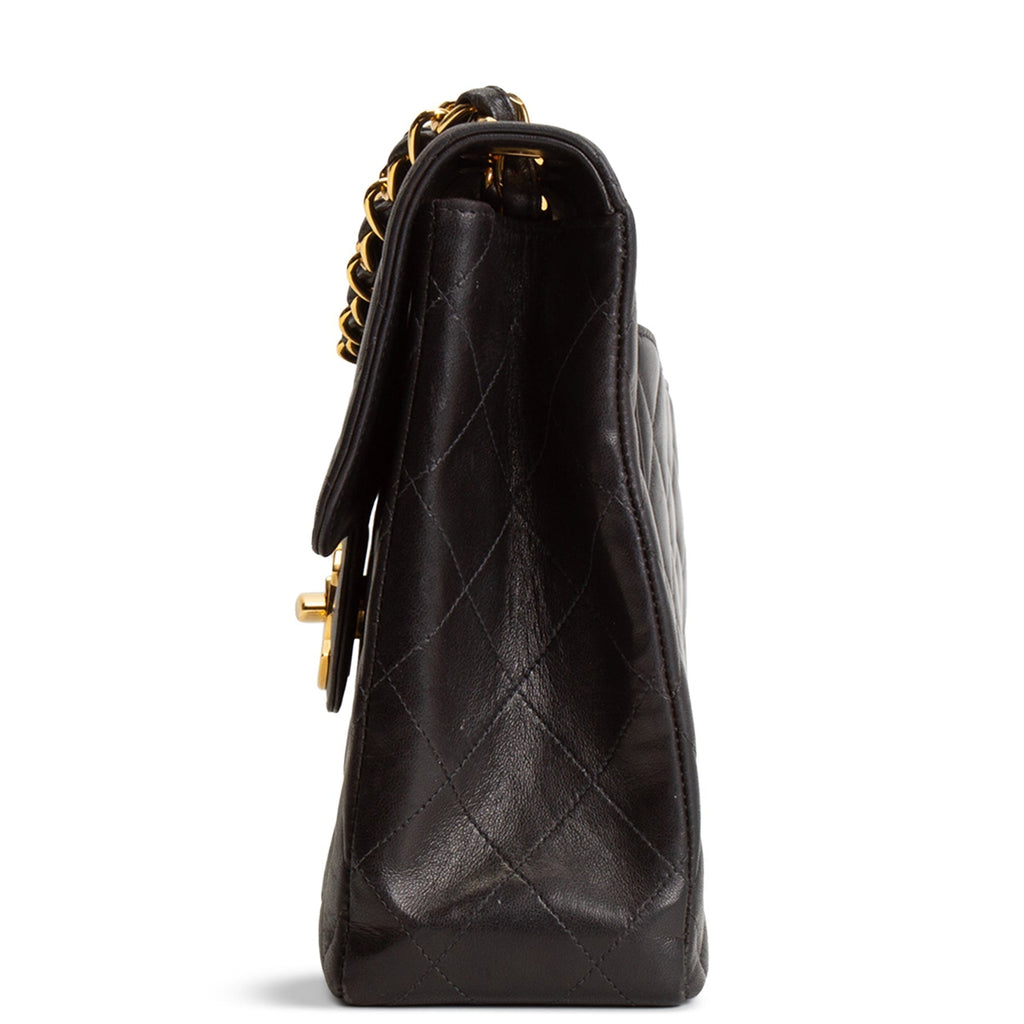 CH Vintage Maxi CC Flap Bag - Black