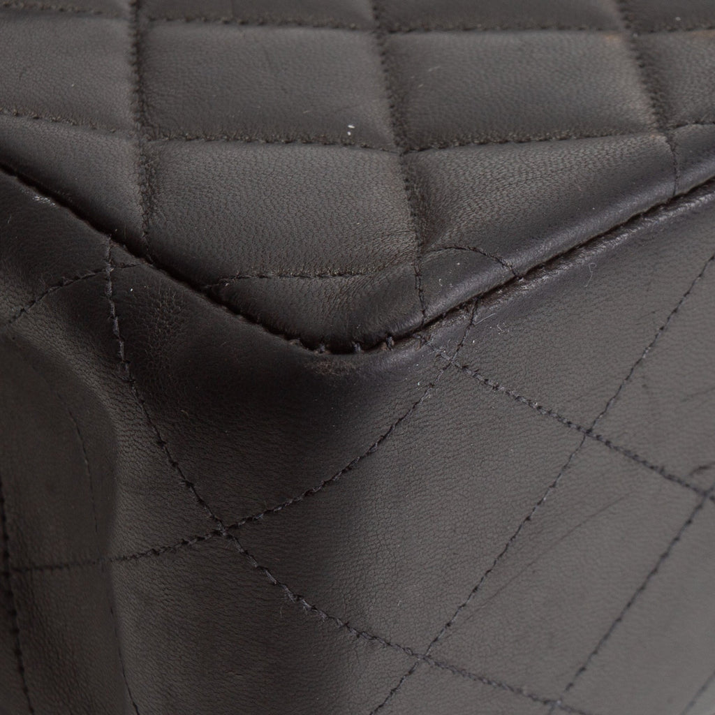 CH Vintage Maxi CC Flap Bag - Black