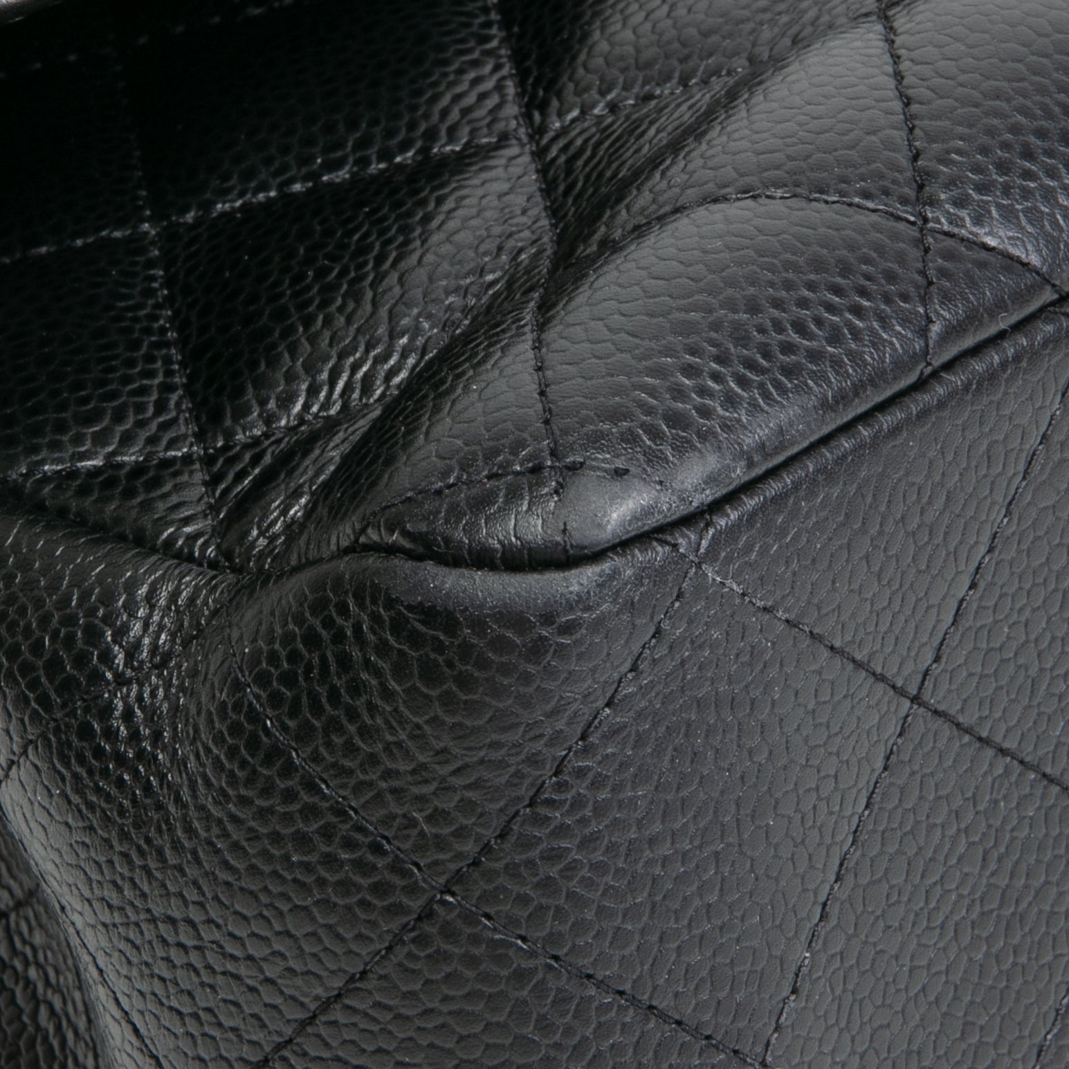 CH Caviar Classic Jumbo Double Flap - Black