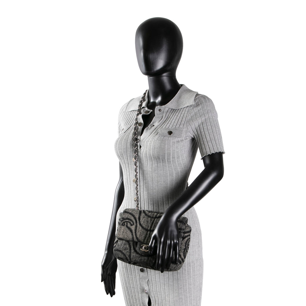 CH CC Denim Wave Flap Bag - Gray