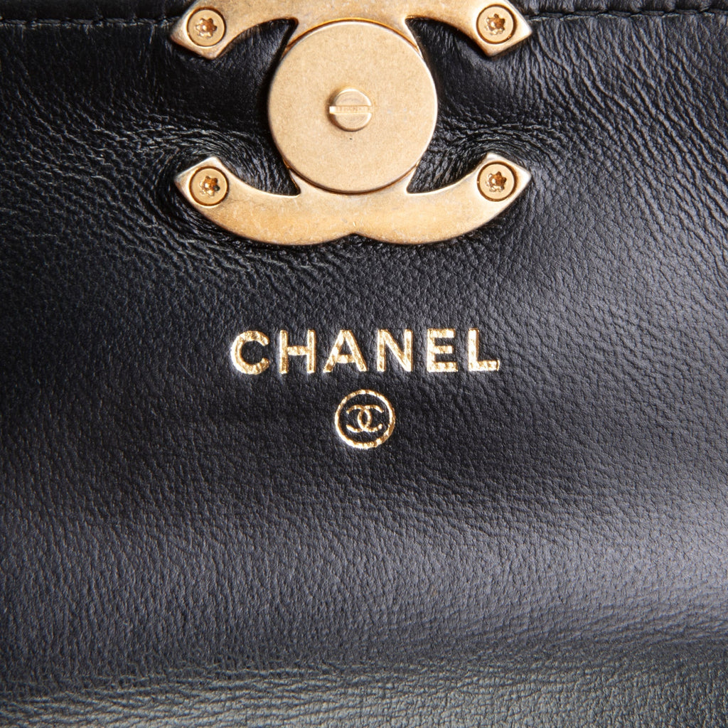 CH CC Flap Card Holder Belt Bag Lacquered Metal w/ Quilted Lambskin