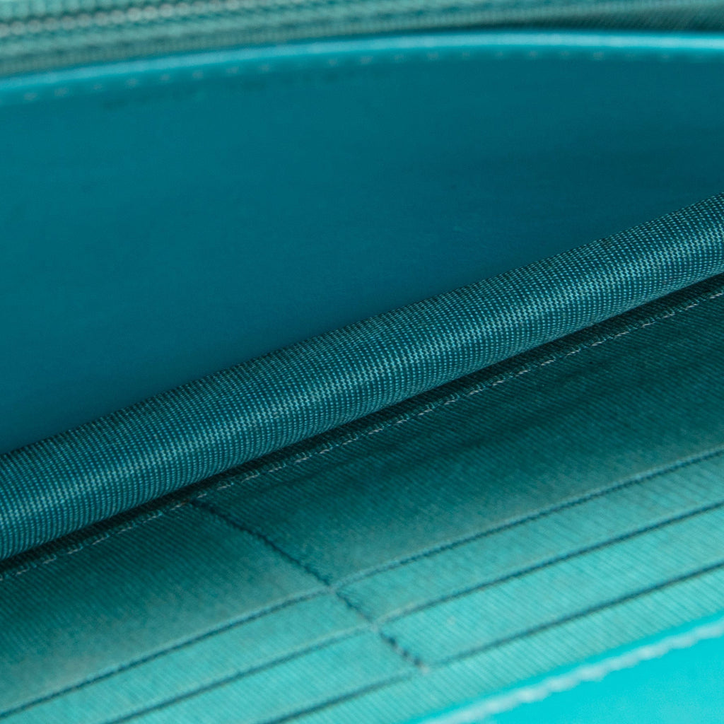 CH Patent Boy Wallet On Chain - Turquoise