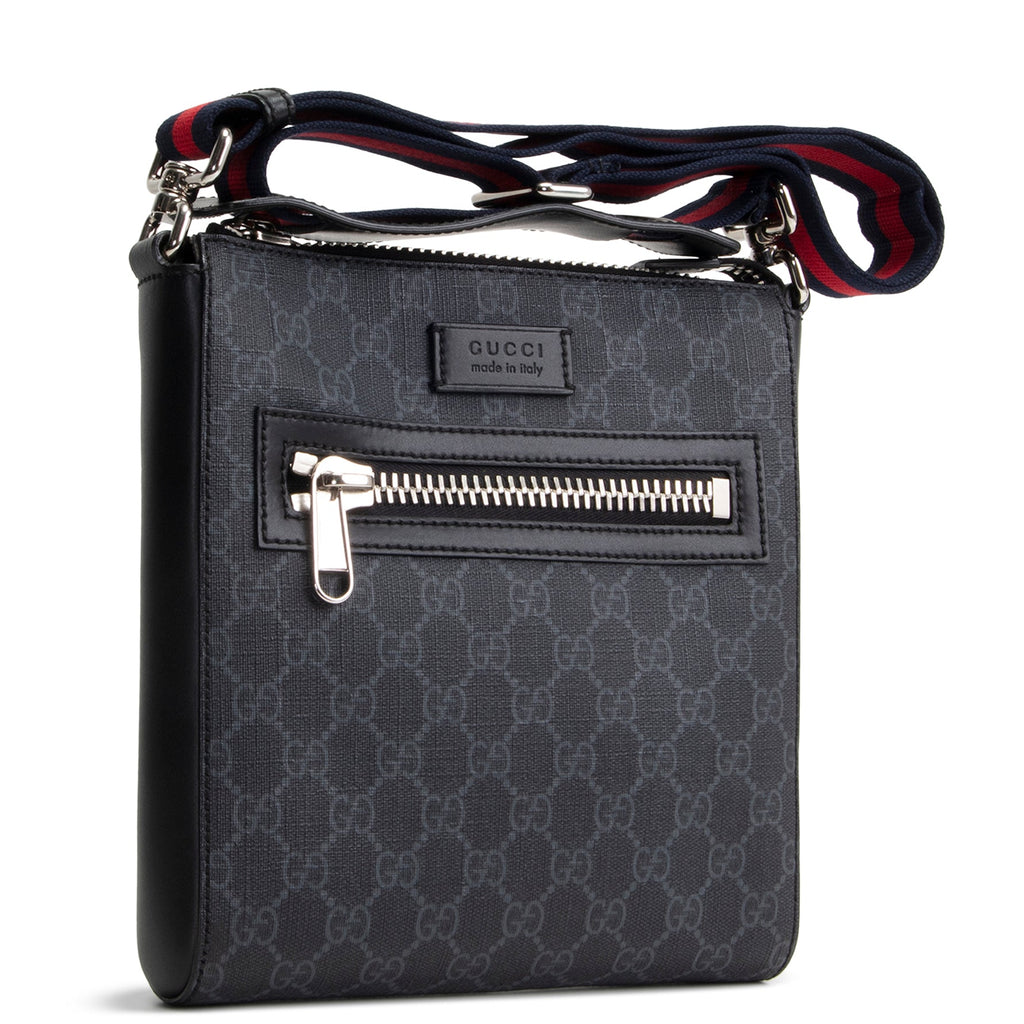 GU GG Supreme Messenger - Black
