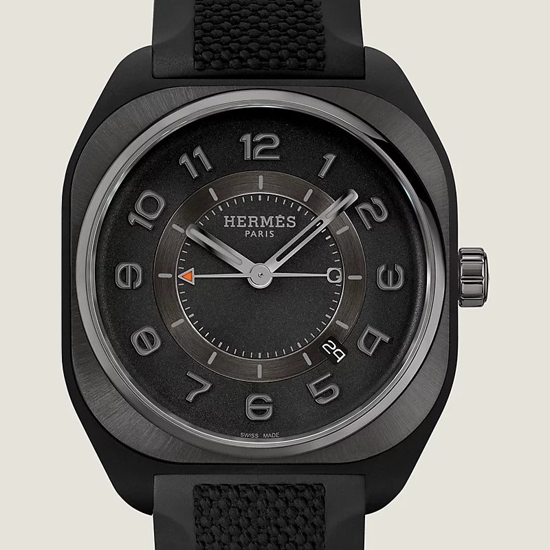 H08 42mm watch black