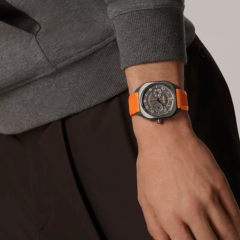 H08 Chronographe watch, 45 mm orangem